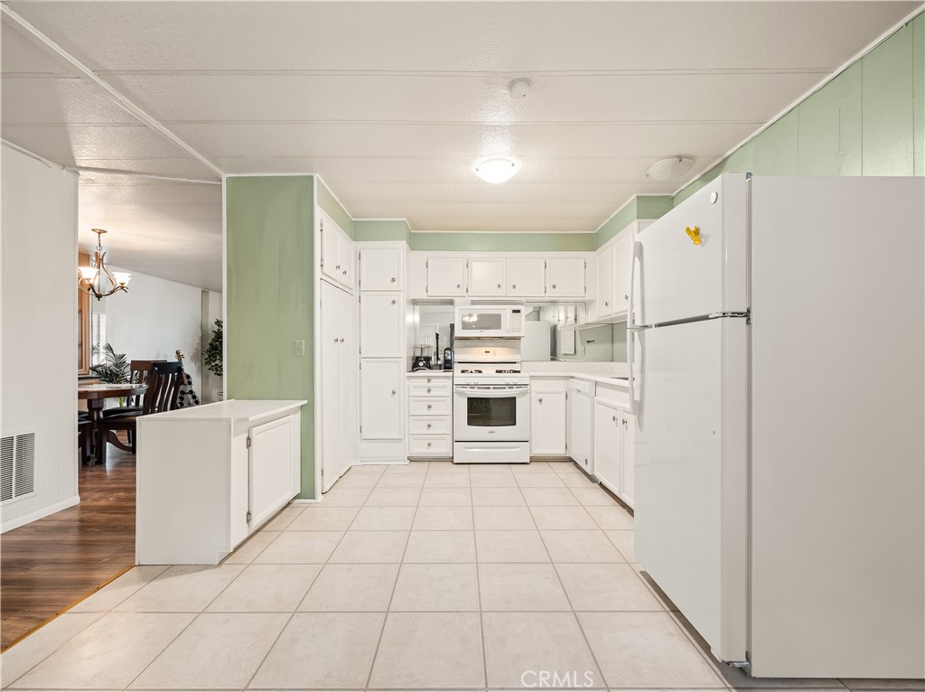 27601 Sun City Boulevard 318
