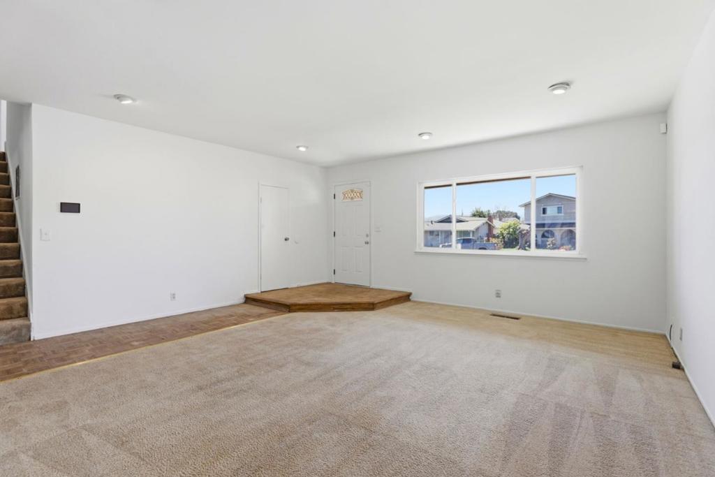 7065 Lancaster Court