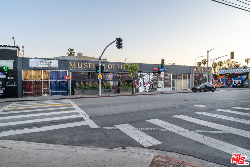 4318 Melrose Avenue