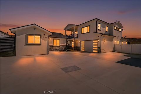 Photo of 2124 W 238th Street, Torrance, CA 90501 (MLS # SB26057600)