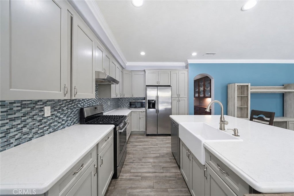 1561 Wagon Creek