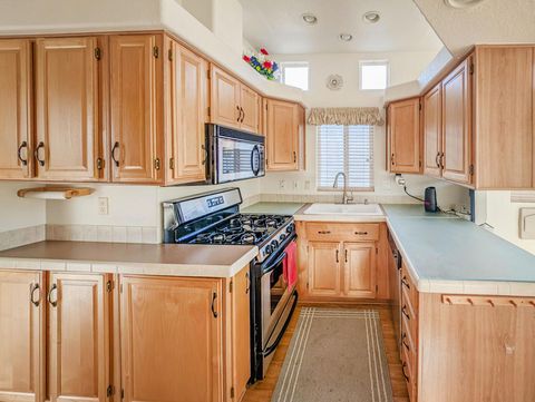 Tiny photo for 70200 Dillon Road #581, Desert Hot Springs, CA 92241 (MLS # 219150167DA)