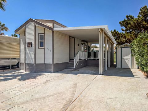 Photo of 70200 Dillon Road #581, Desert Hot Springs, CA 92241 (MLS # 219150167DA)
