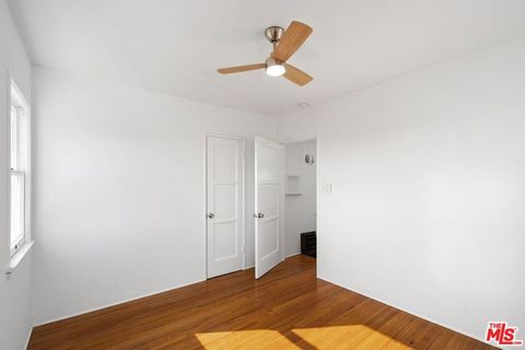 Tiny photo for 1770 Bryn Mawr Avenue, Santa Monica, CA 90405 (MLS # 25615725)