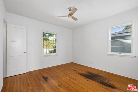Tiny photo for 1770 Bryn Mawr Avenue, Santa Monica, CA 90405 (MLS # 25615725)