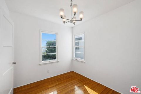 Tiny photo for 1770 Bryn Mawr Avenue, Santa Monica, CA 90405 (MLS # 25615725)