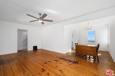 Tiny photo for 1770 Bryn Mawr Avenue, Santa Monica, CA 90405 (MLS # 25615725)