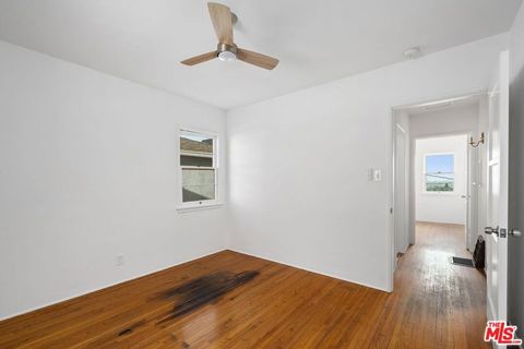 Tiny photo for 1770 Bryn Mawr Avenue, Santa Monica, CA 90405 (MLS # 25615725)