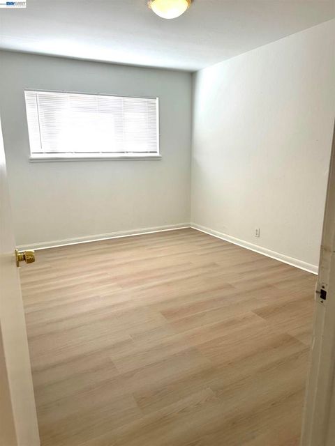 Tiny photo for 4363 4363 Wesley Way Way, El Sobrante, CA 94803 (MLS # 41125767)