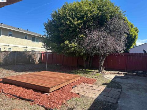 Tiny photo for 4363 4363 Wesley Way Way, El Sobrante, CA 94803 (MLS # 41125767)