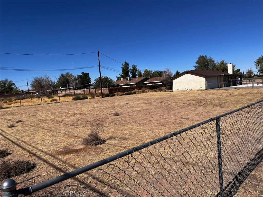 Apple Valley, California 92307, United States, 3 Bedrooms Bedrooms, ,2 BathroomsBathrooms,Residential,Active,182325