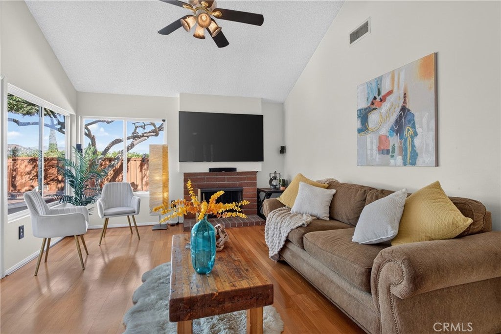 Properties 4 11528 Amigo Avenue