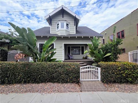 Photo of 129 Orange Avenue, Long Beach, CA 90802 (MLS # PW26164592)