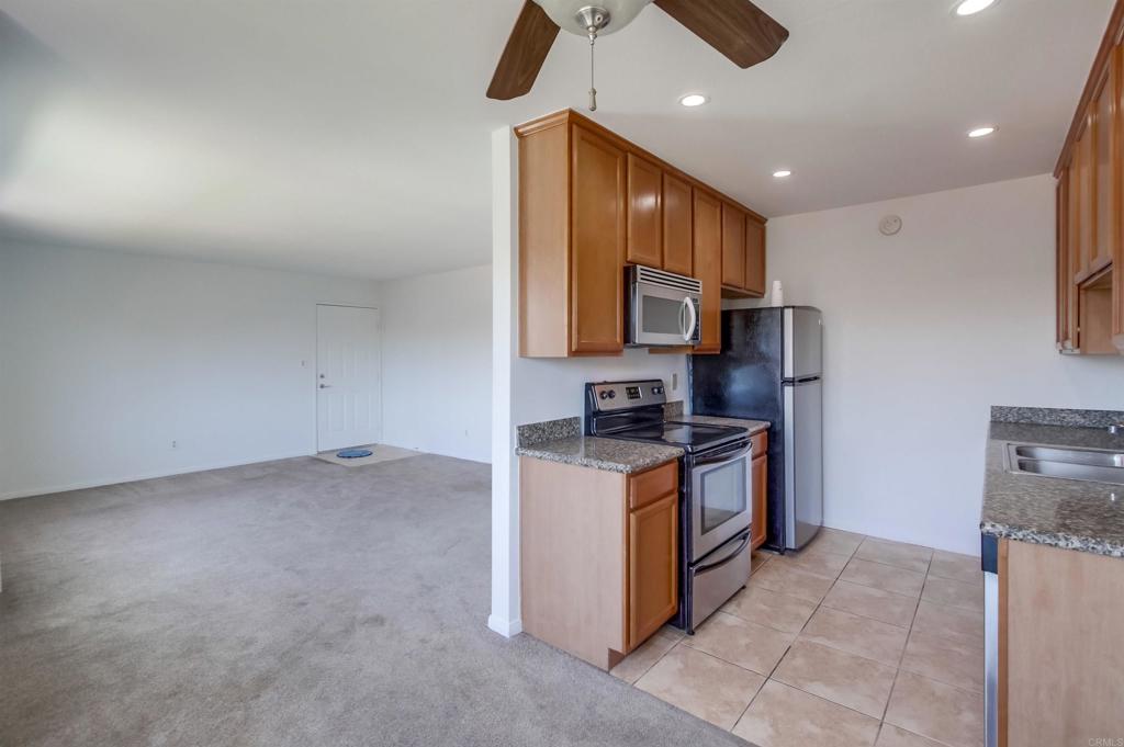 527 E Madison Ave 95