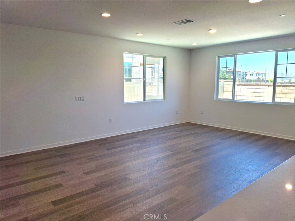 29205 Santa Fe Springs Court