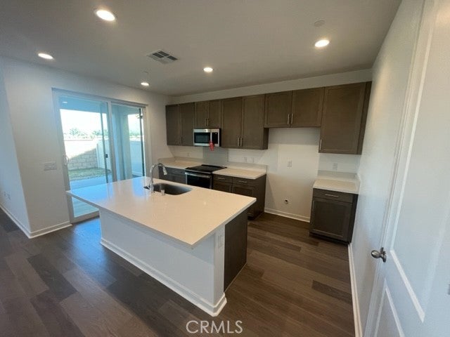 29205 Santa Fe Springs Court