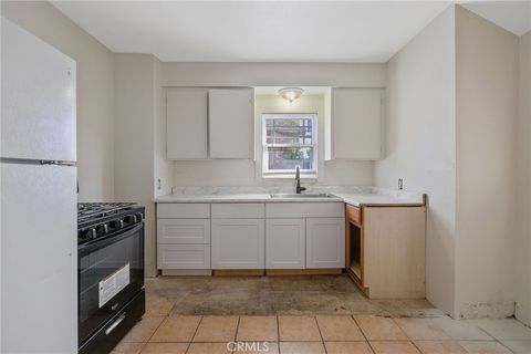 Tiny photo for 1247 N Ferger Avenue, Fresno, CA 93728 (MLS # FR26050081)