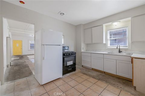 Tiny photo for 1247 N Ferger Avenue, Fresno, CA 93728 (MLS # FR26050081)