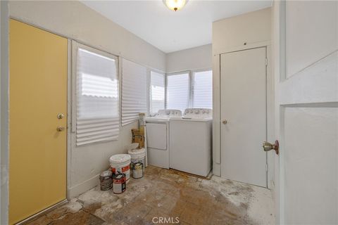 Tiny photo for 1247 N Ferger Avenue, Fresno, CA 93728 (MLS # FR26050081)