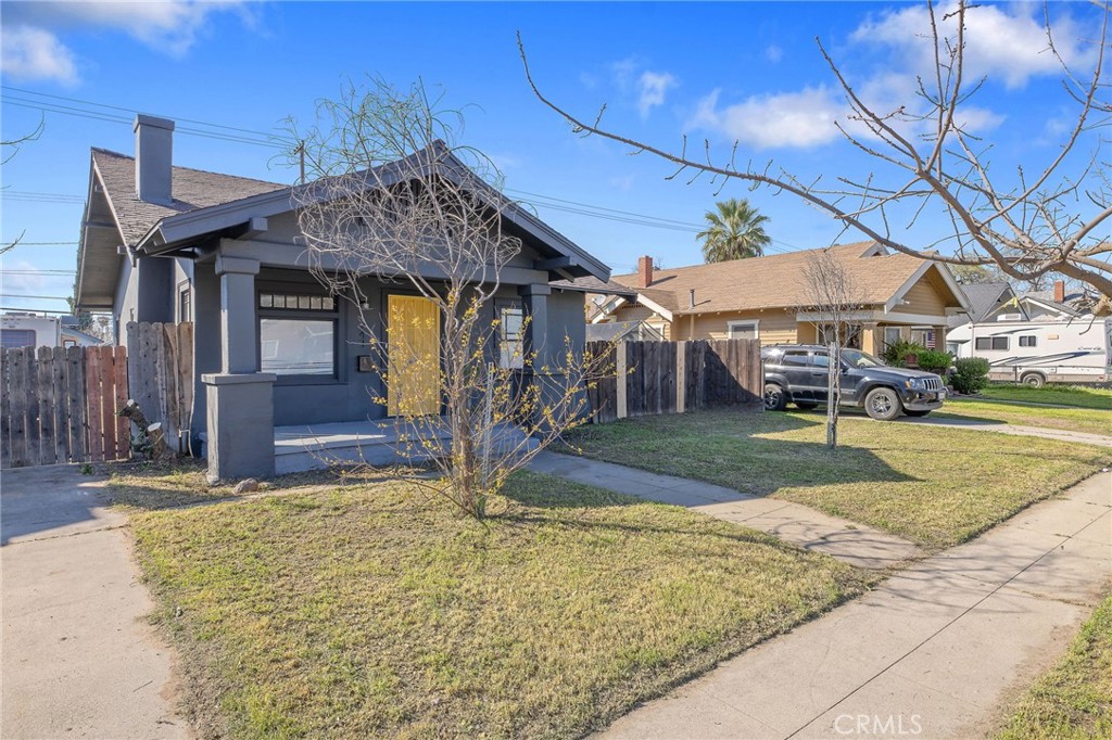 1247 N Ferger Avenue