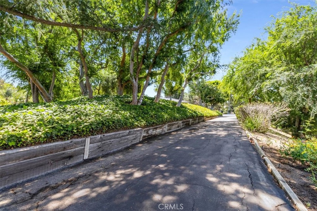 251 S Quintana Drive