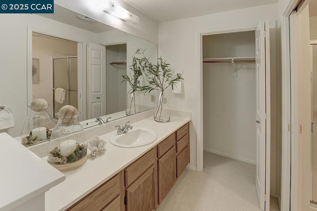 ROSSMOOR - Residential