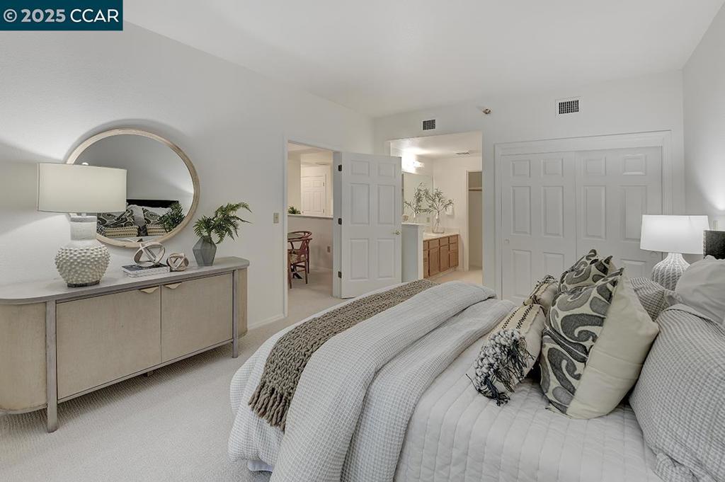 ROSSMOOR - Residential