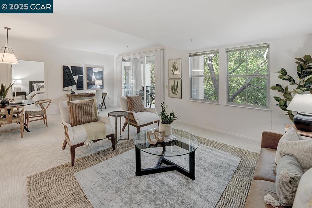 ROSSMOOR - Residential