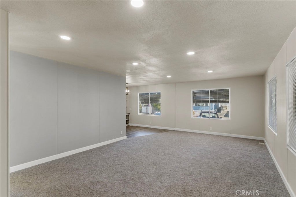 1001 W Lambert Road 179