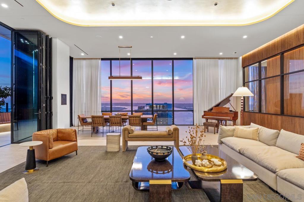 Downtown - Residential Lease