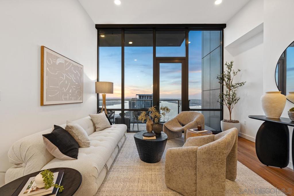 Downtown - Residential Lease