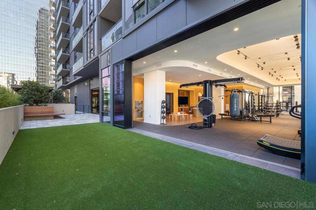 Downtown - Residential Lease