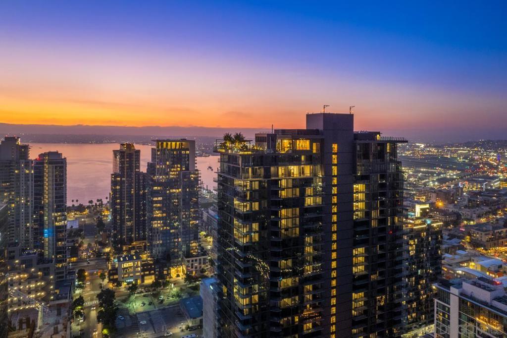 Downtown - Residential Lease