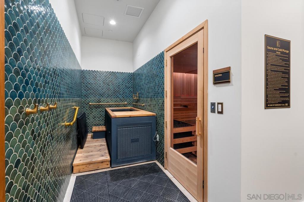 Downtown - Residential Lease