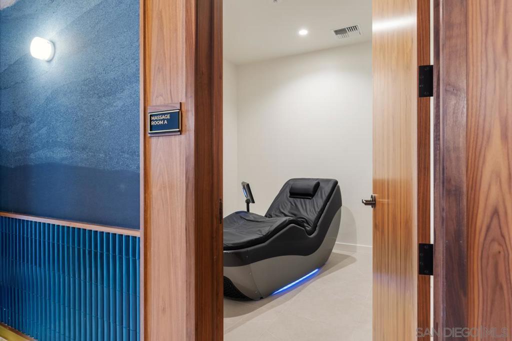 Downtown - Residential Lease