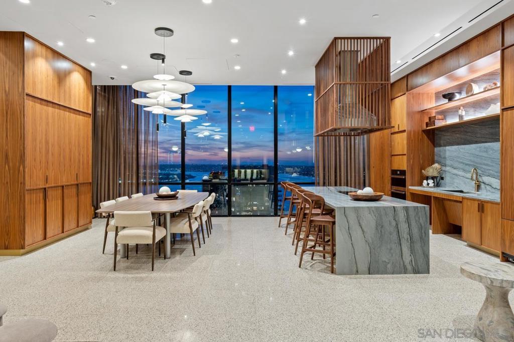 Downtown - Residential Lease