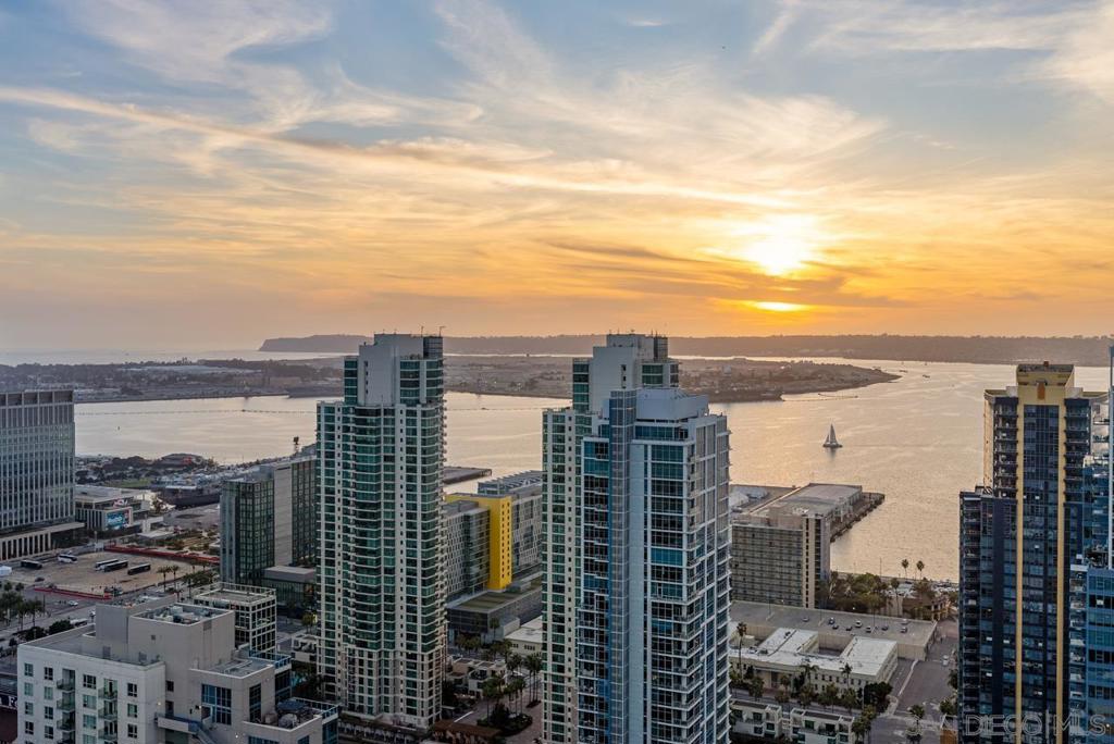 Downtown - Residential Lease