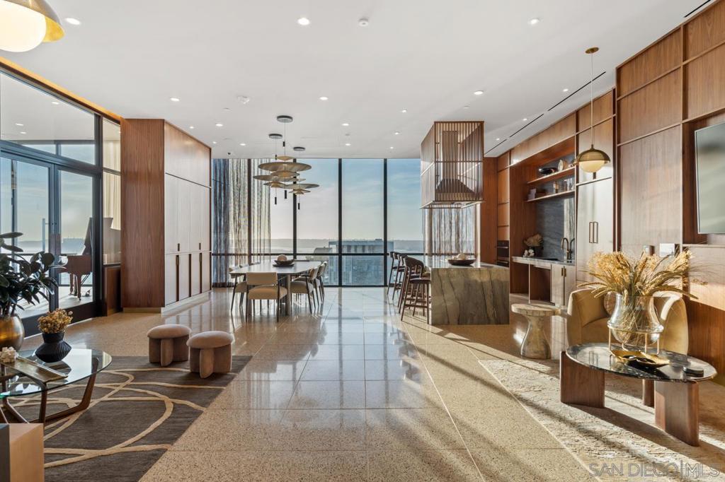 Downtown - Residential Lease