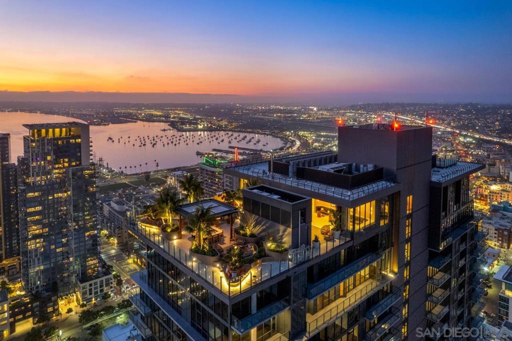 Downtown - Residential Lease