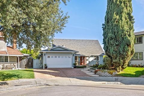 Photo of 3023 Postwood Drive, San Jose, CA 95132 (MLS # ML82040422)