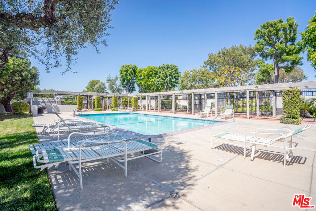 12203 Santa Gertrudes Avenue 64