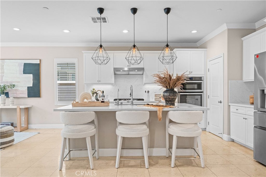 4883 S Bountiful