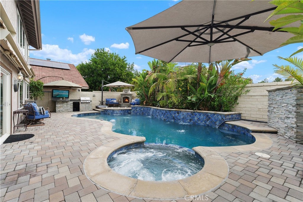 23322 Desert Wood
