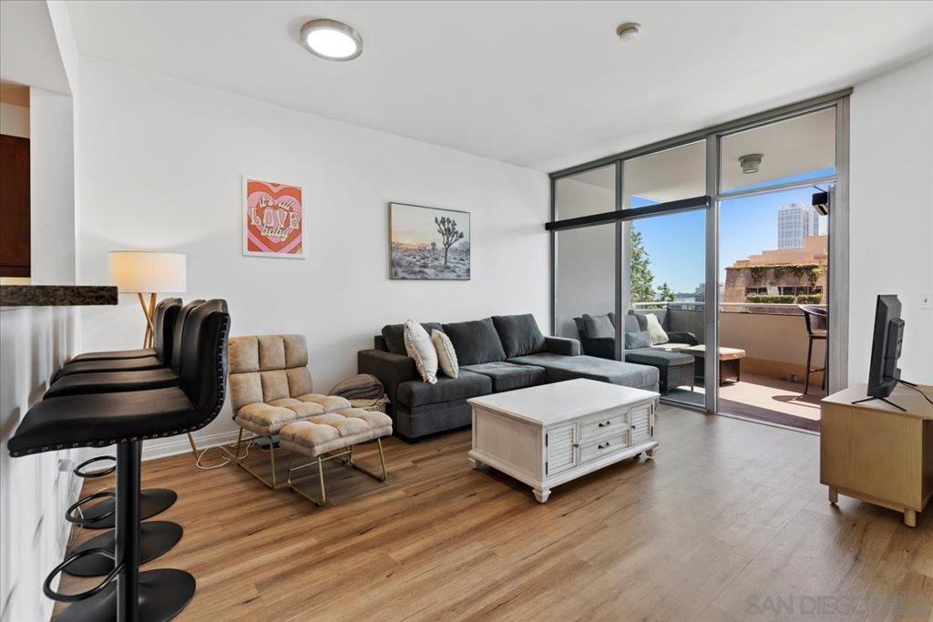 253 10th Ave 524