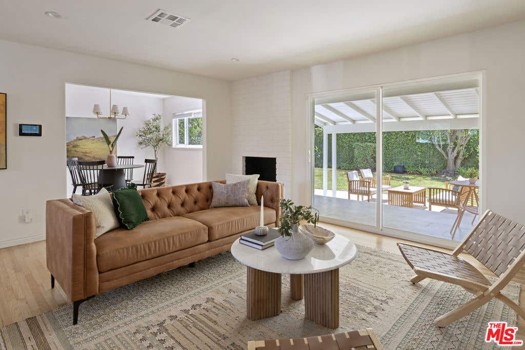 Photo of 17212 Bullock Street, Encino, CA 91316 (MLS # 26843481)
