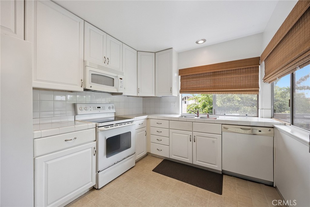 16892 Limelight Circle B
