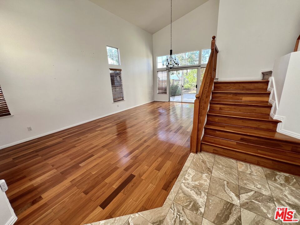 18449 Buttonwood Lane