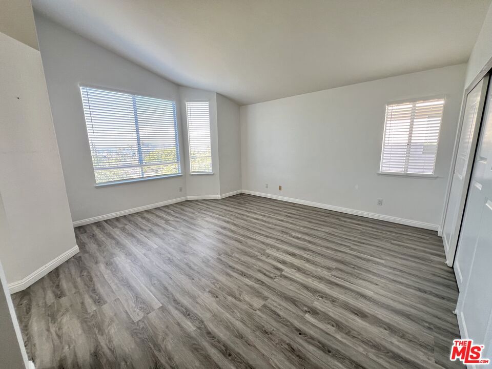 18449 Buttonwood Lane