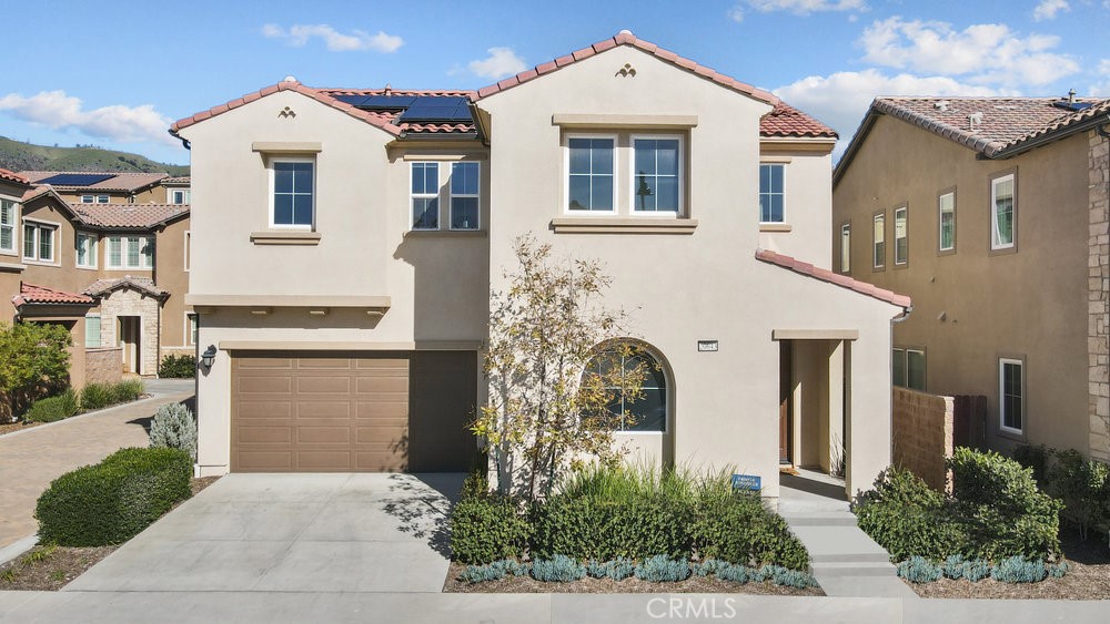 Gorgeous home in the Point Collection in the most desirable community The Canyons at Porter ranch. Yellowstone - Santa Barbara Collection from Toll brother ** Gated Community & 24/7 Guard **
** Open, Light, Bright & Clean ** 4 Bedrooms, 3 Full Baths ** Living Room Features incredible Vaulted Ceilings ** Oversized windows throughout the home with Custom window features ** Natural light haven ** This home has ** Downstairs Bedroom ** Large Primary Bedroom Suit ** Luxurious Primary Bath with Walk-in-Closet ** Upgraded Kitchen with Quartz Counter Tops, Equipped with Stainless Steel Appliances ** Brand NEW Fridge, Washer & Dryer ** Upstairs Laundry room with Sink **
** Outstanding family friendly resort style community Oasis ** Clubhouse featuring massive beach entry Pool, 2 Spa, Splash Area, Cabanas equipped with smart TVs and sitting area, BBQ Grills and breathtaking mountain and city view! Located conveniently across the most desirable award winning K-8 Porter Ranch Community School, Just a few minutes away from the very exclusive notorious Sierra Canyons School. **Easy freeway access ** Shopping, Groceries, Movies, Fine Dining Restaurant and so much more! less than 5 minutes from the Vineyards Porter Ranch. The Canyons at Porter Ranch is known in the community for its family dynamic, with meet and greet gatherings and community events like the most festive home being recognized by the city for its activities enhancing community betterment and so much more like book clubs, game night, poker nights and kid's club in the planning for this amazing community.