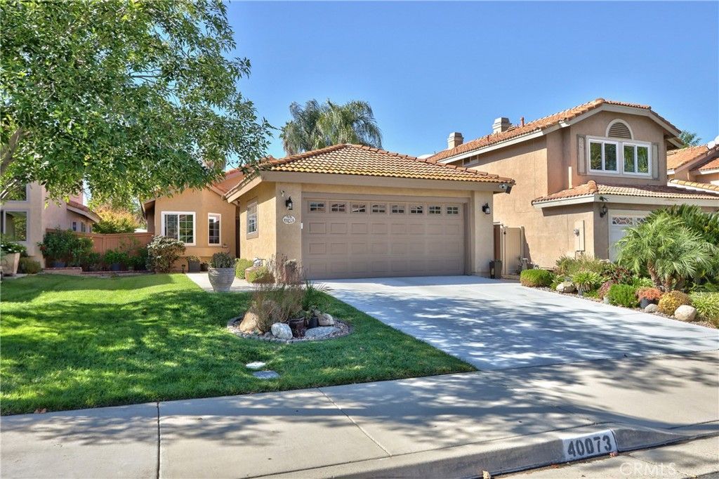 Photo of 40073 Villa Venecia, Temecula, CA 92591 (MLS # SW25254578)